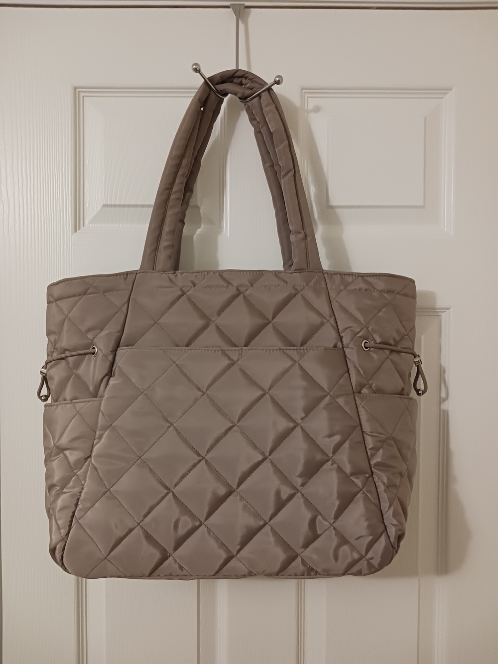 Sincerely Jules Quilted Large Tote in Taupe- Like New- HTF color Spacious